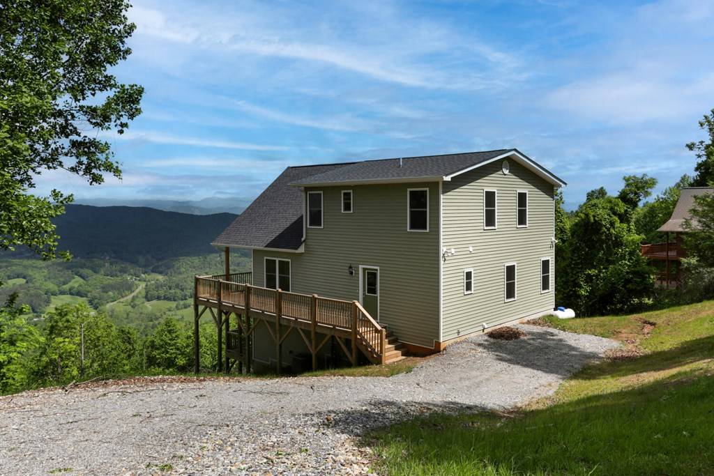 Brasstown, NC 28902,238 Grant Dr