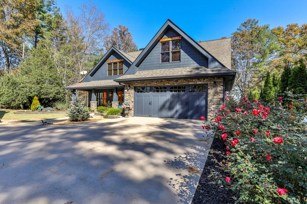 Ellijay, GA 30540,661 Shenendoa Drive