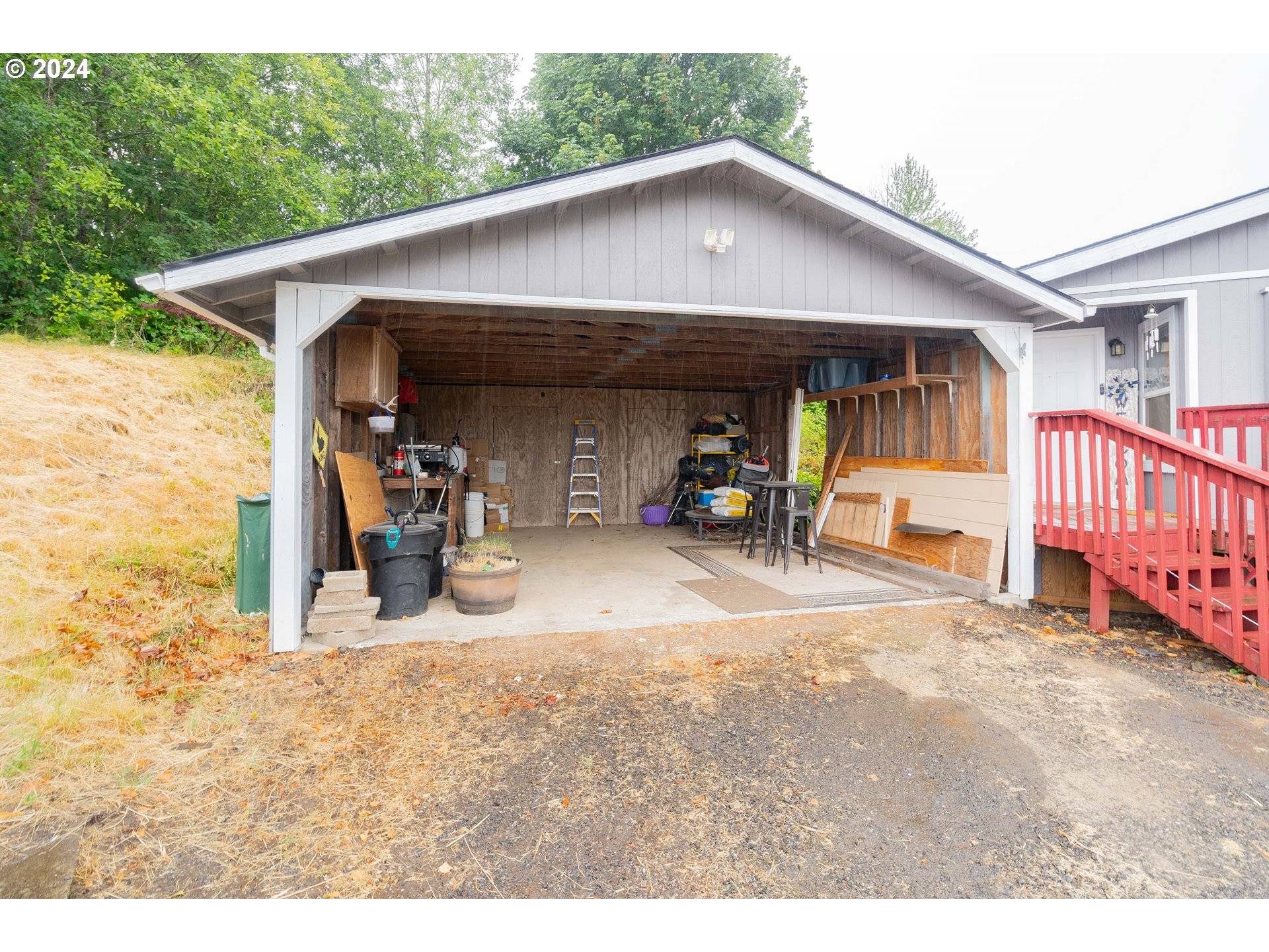 Woodland, WA 98674,204 CANYON CREEK RD