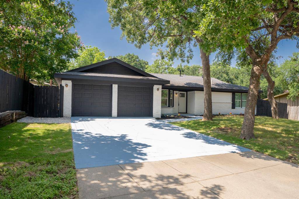 Bedford, TX 76022,250 Somerset Terrace