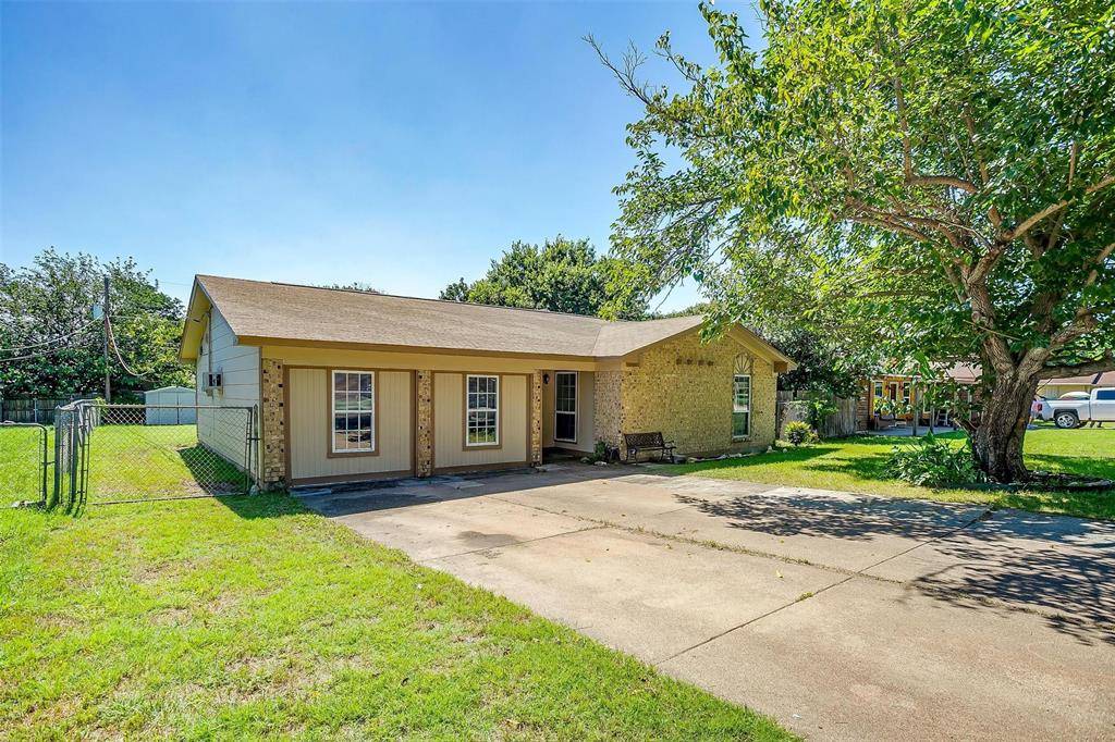 White Settlement, TX 76108,628 Comal Avenue