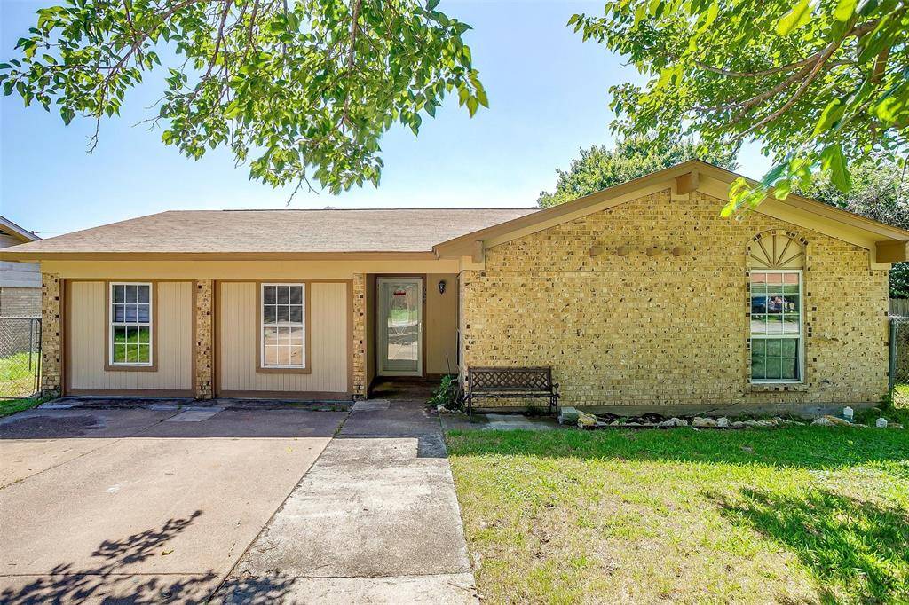 White Settlement, TX 76108,628 Comal Avenue