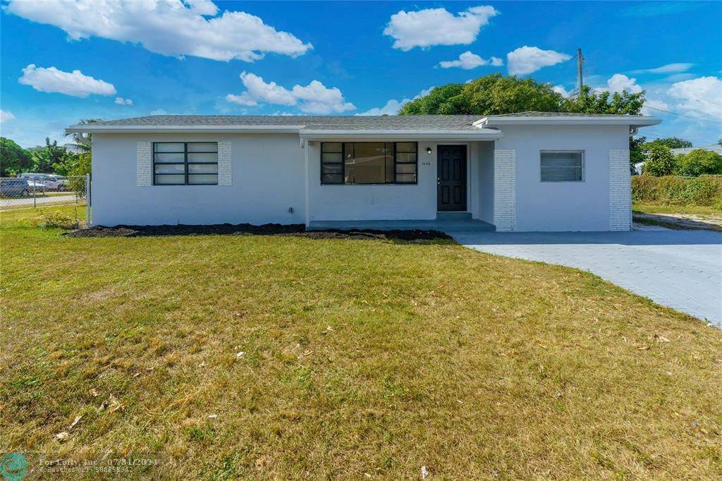 Hollywood, FL 33020,1632 S 25th Ave