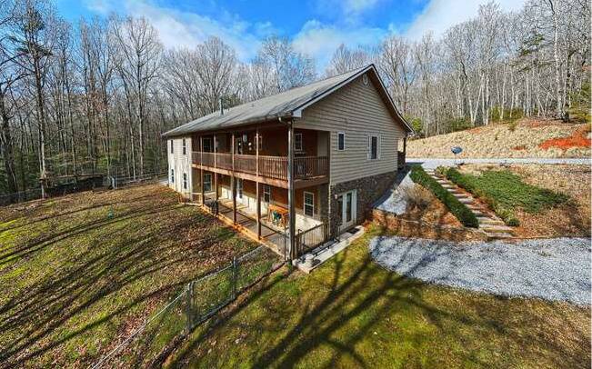 Blairsville, GA 30512,381 Sunset Circle