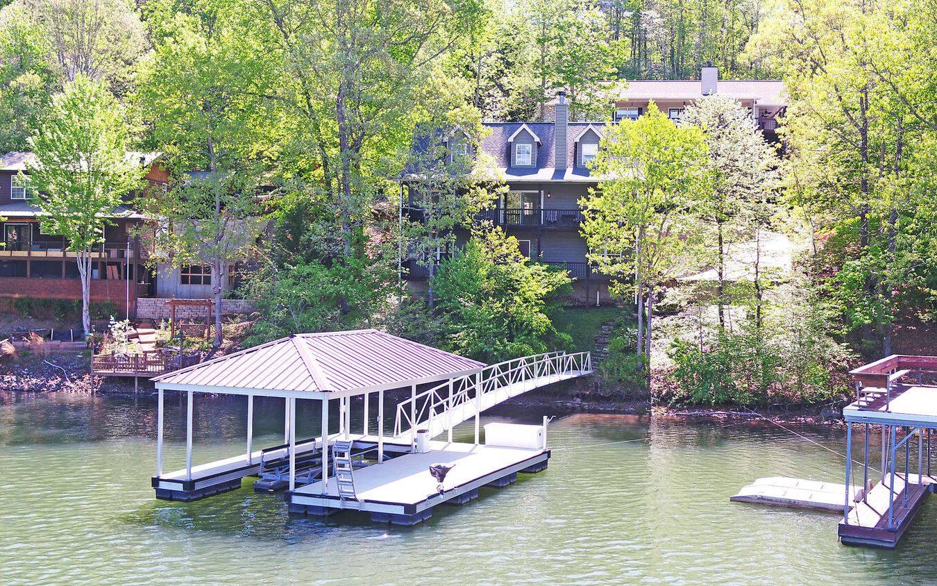 Hiawassee, GA 30546,798 Dogwood Trail