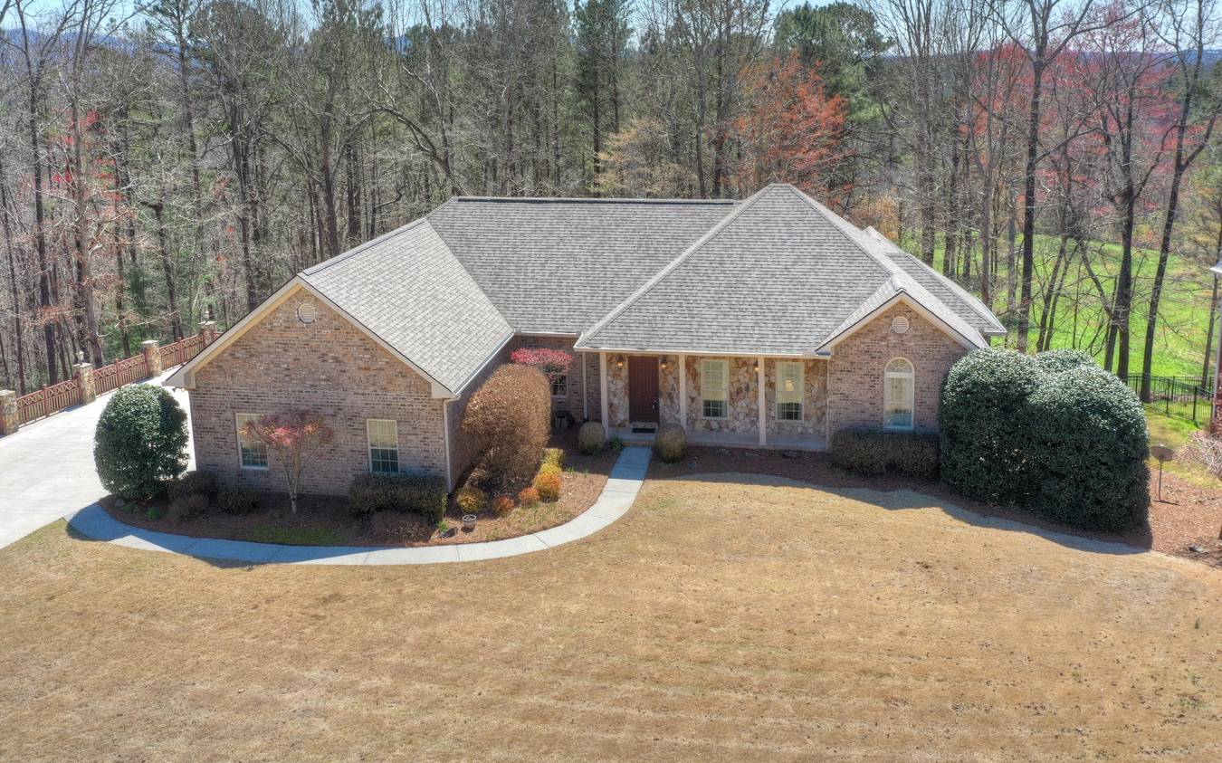 Ellijay, GA 30540,396 The Oaks Drive