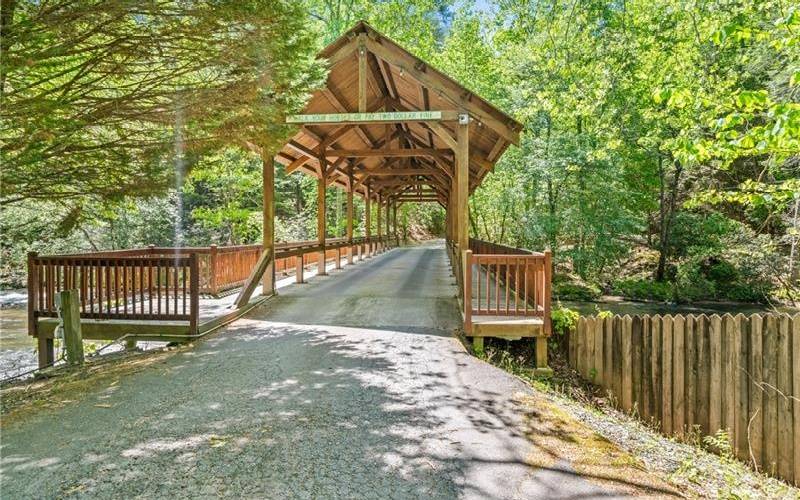 Ellijay, GA 30536,19 Blackberry Falls Lane