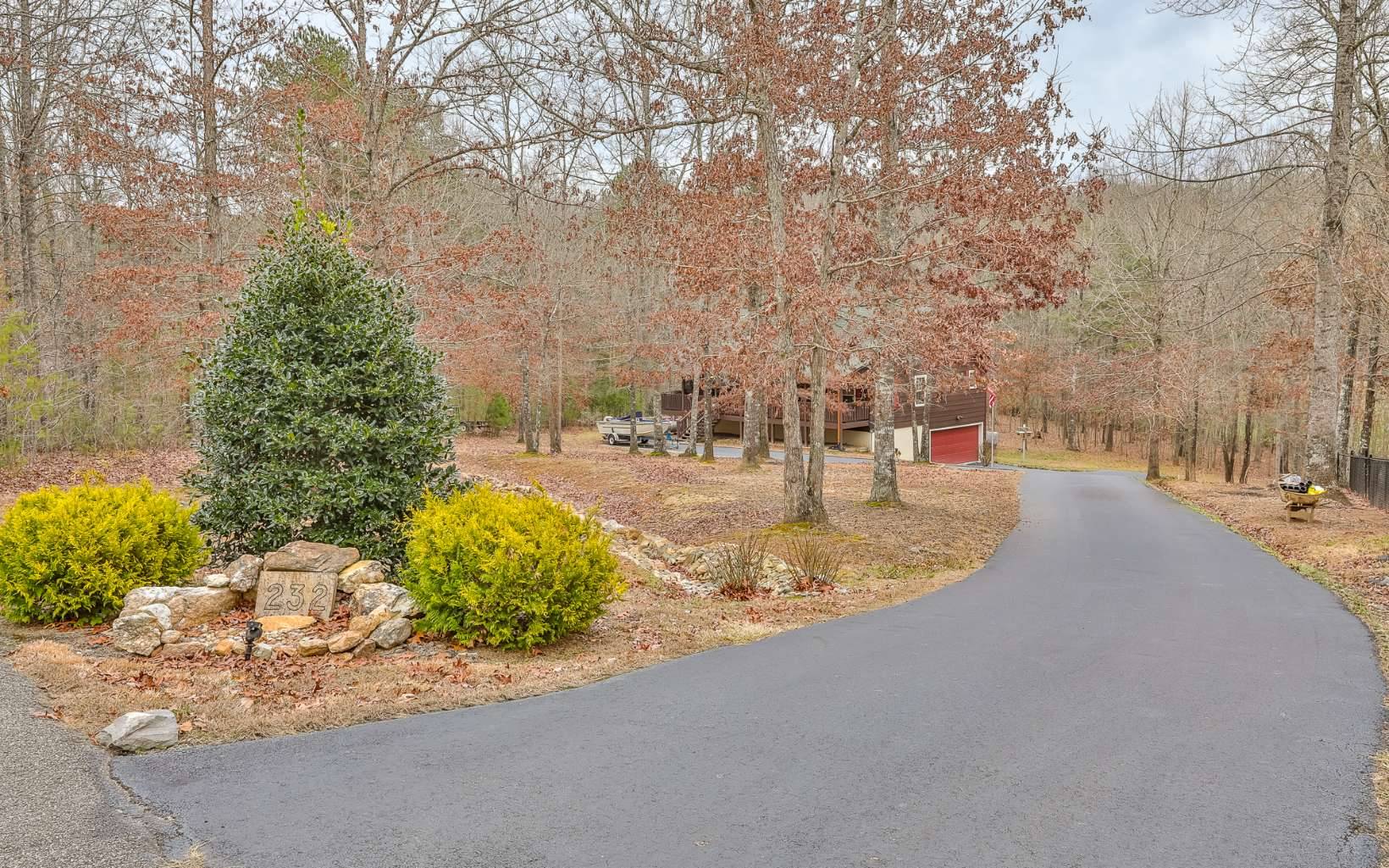 Morganton, GA 30560,232 Wrought Iron Trail