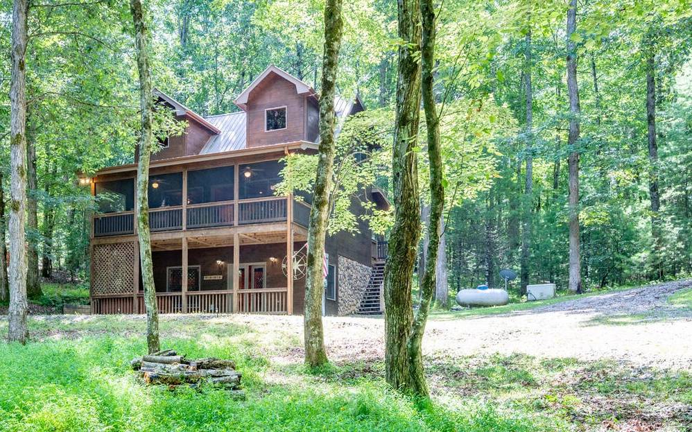 Blue Ridge, GA 30513,850 Mountain Lake Circle