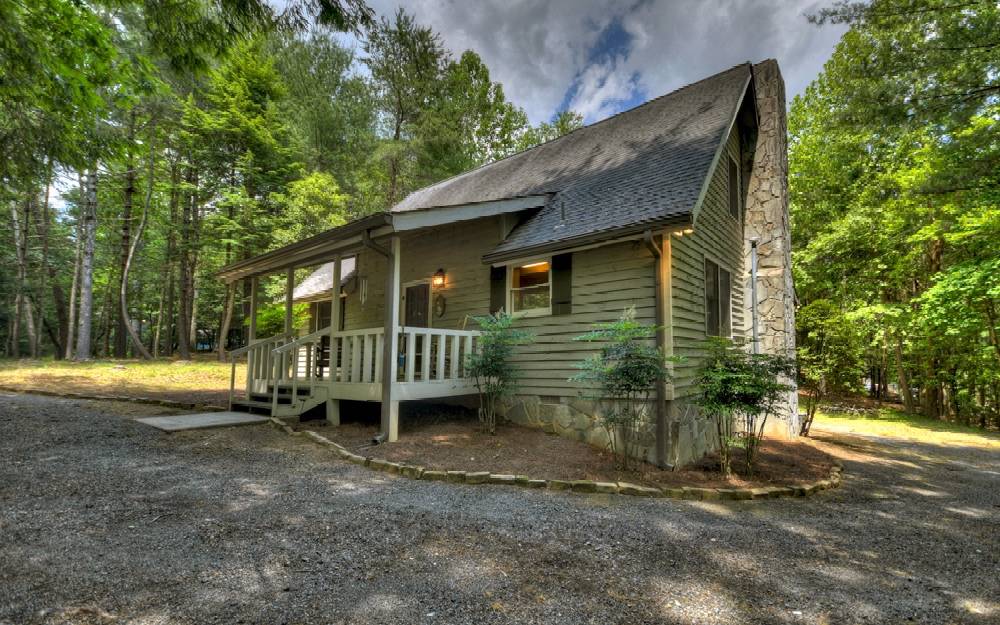 Ellijay, GA 30536,515 Indian Cave Road