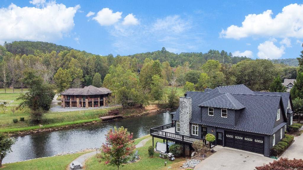 Mineral Bluff, GA 30559,475 Toccoa River Lane