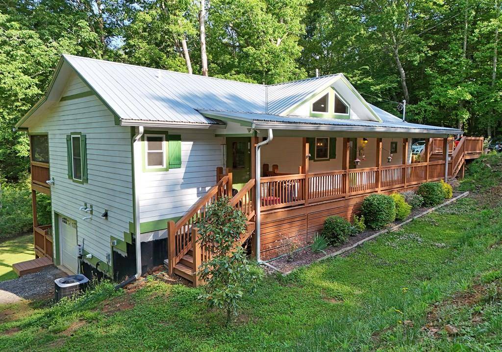 Hiawassee, GA 30546,1621 Bearmeat Creek Road