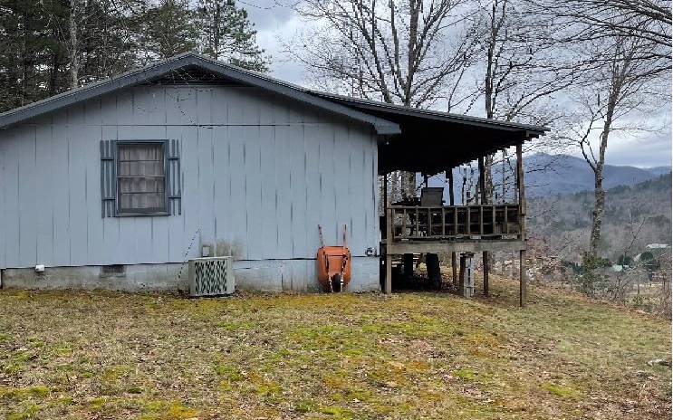 Hiawassee, GA 30546,2288 Layson Road