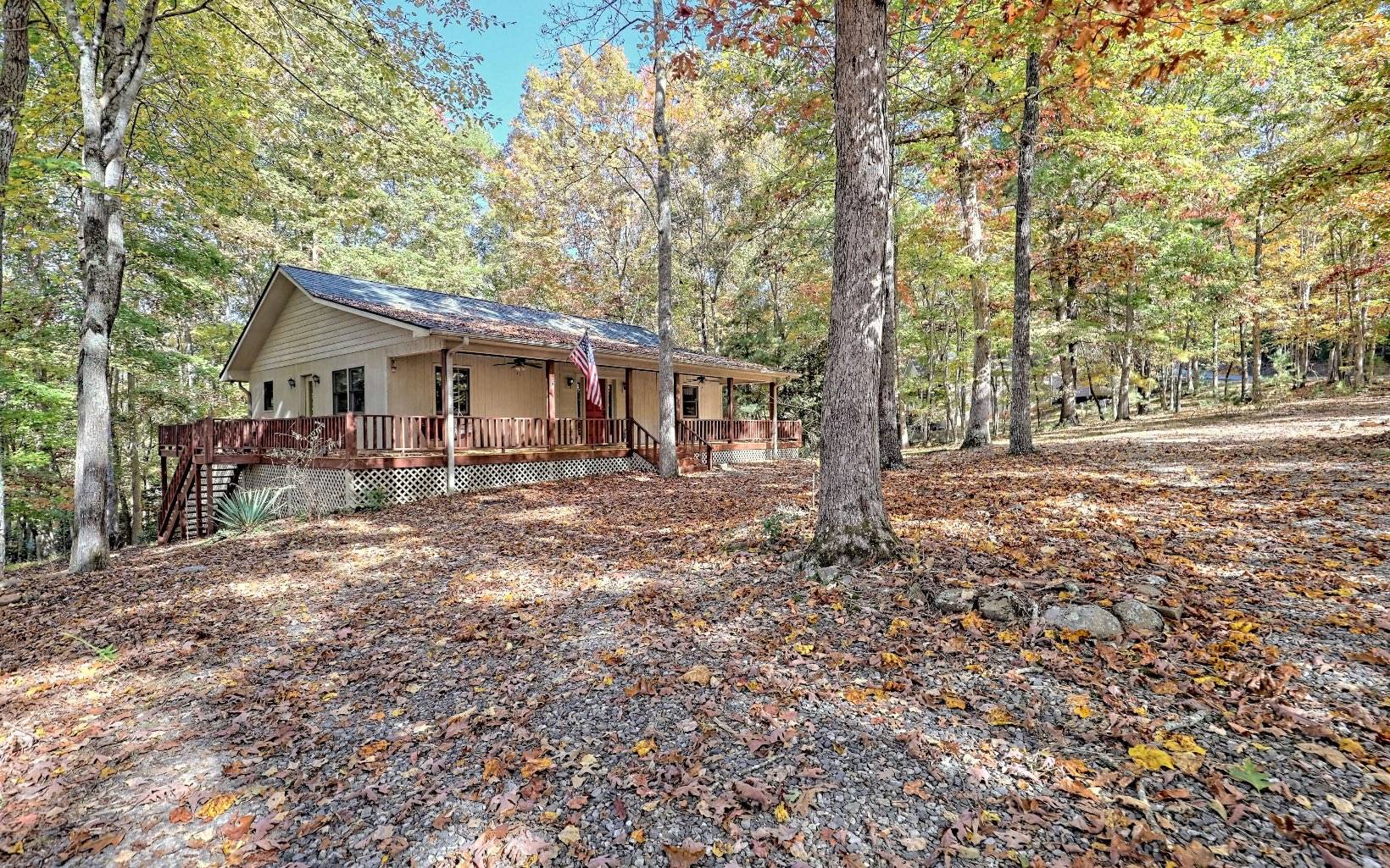 Blairsville, GA 30512,556 Whispering Pines