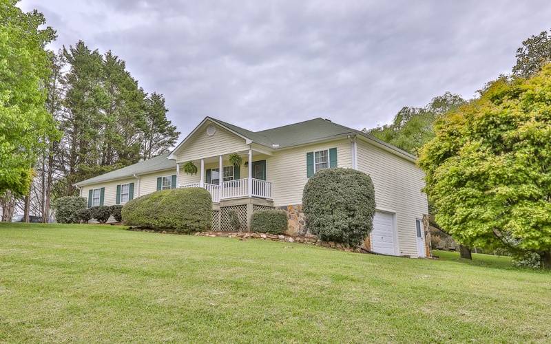 Ellijay, GA 30540,354 Cripple Creek Drive