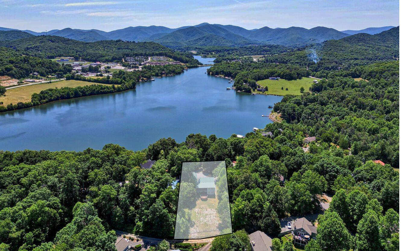 Hiawassee, GA 30546,1065 Vista Road