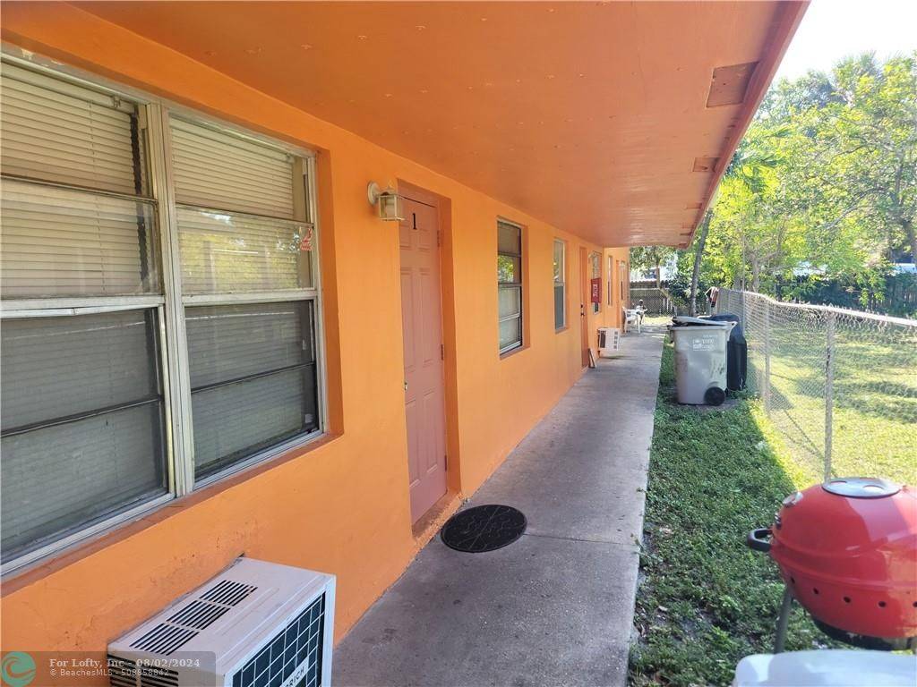 Pompano Beach, FL 33060,200 NW 7th St