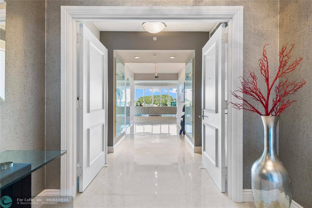 Fort Lauderdale, FL 33304,715 Bayshore Dr #401