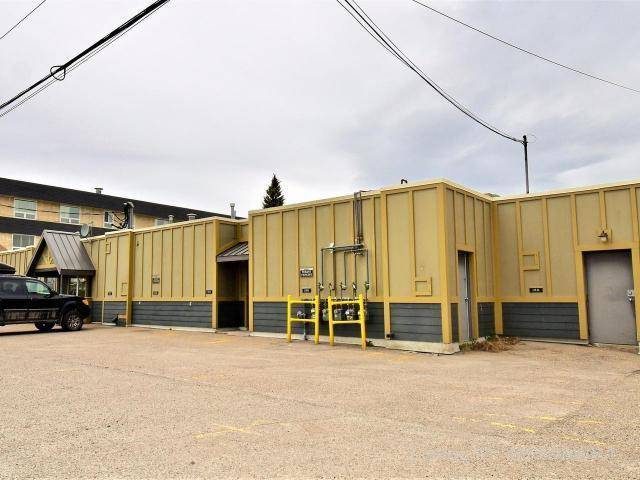 Hinton, AB T7V 2B3,213-219 PEMBINA AVE