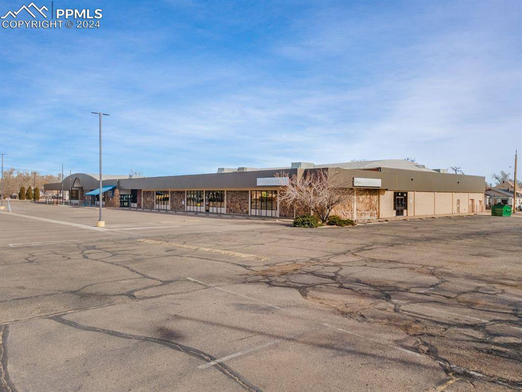 Pueblo, CO 81004,1228 E Orman AVE