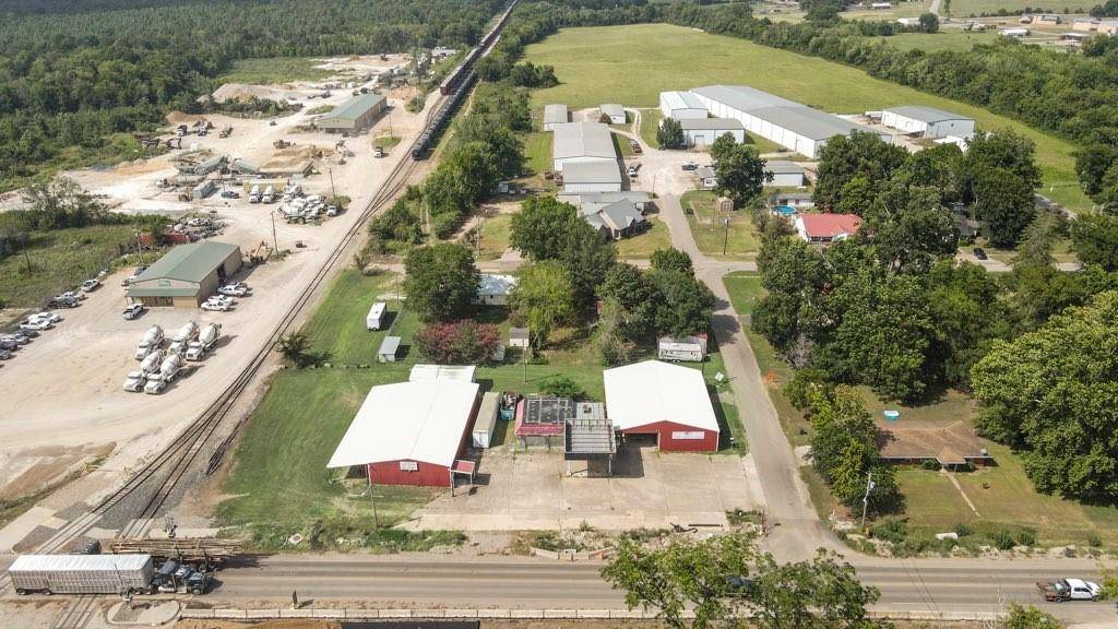 Valliant, OK 74764,401 W Wilson Street