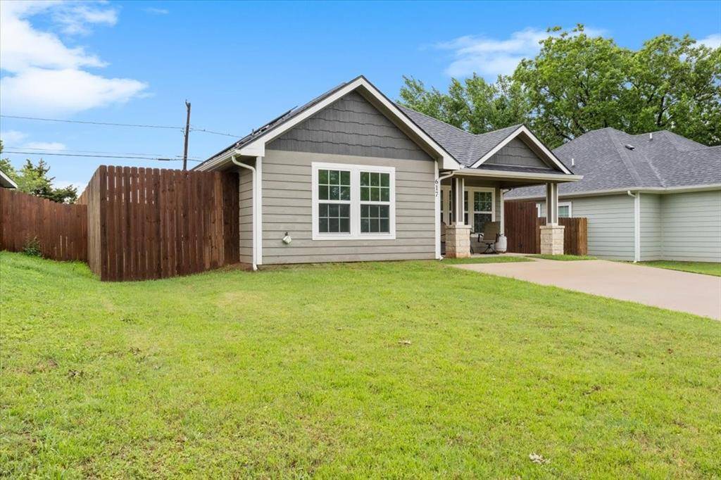 Denison, TX 75021,617 E Morton Street