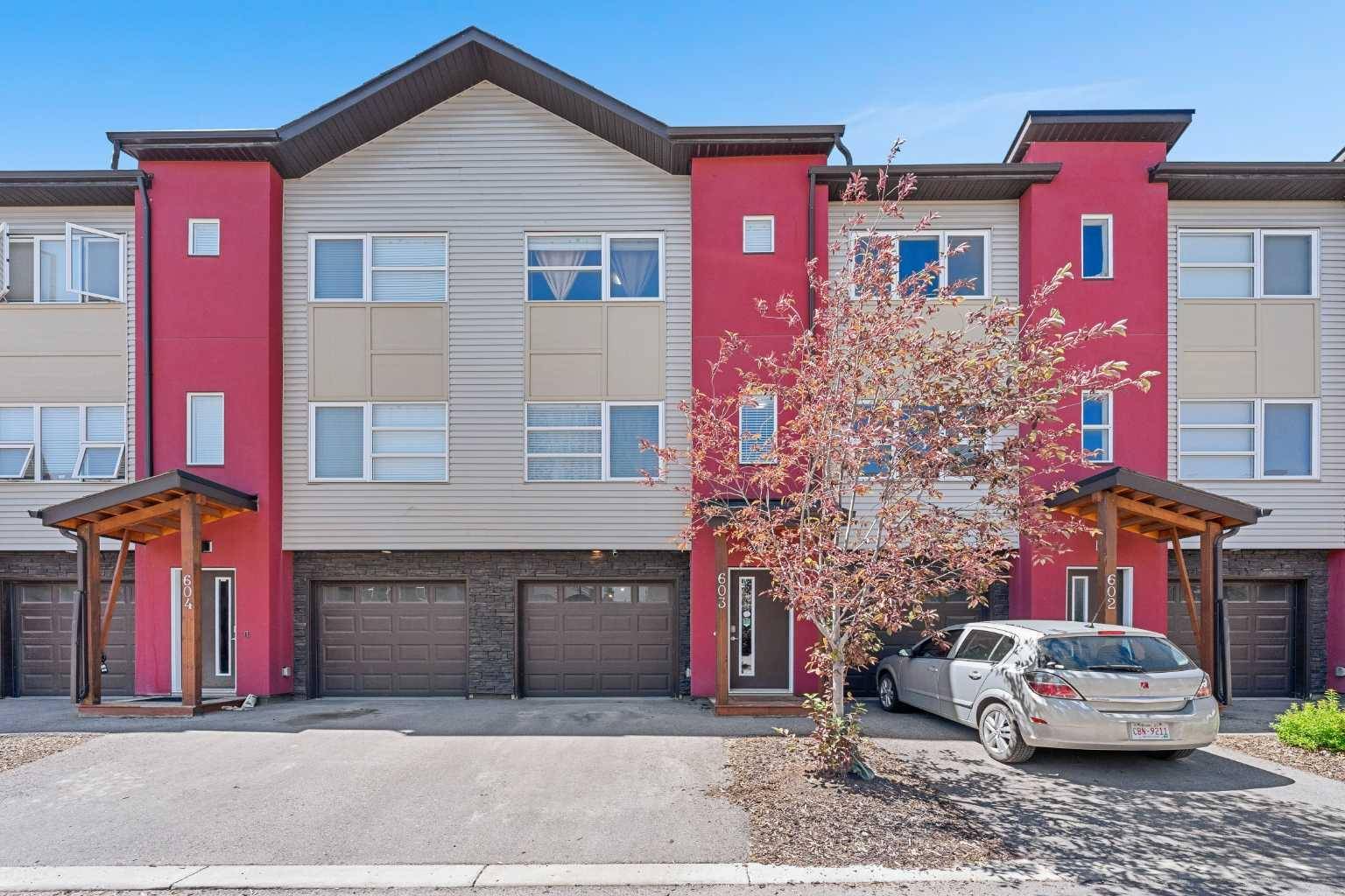 Airdrie, AB T4B 4C6,2461 Baysprings Link SW #603