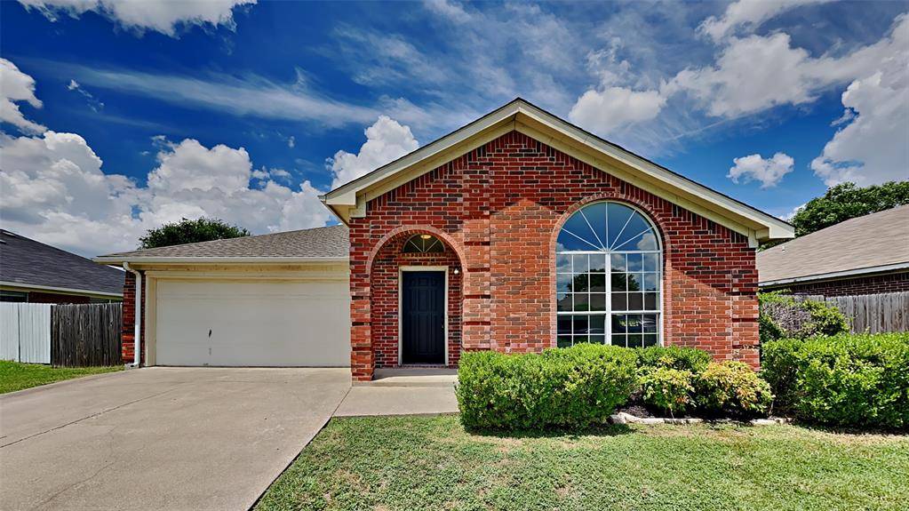 Arlington, TX 76018,6404 Brookgrove Court