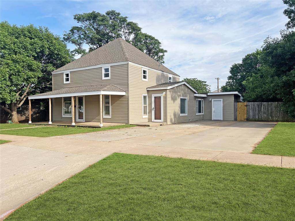 Weatherford, OK 73096,216 E Proctor Avenue