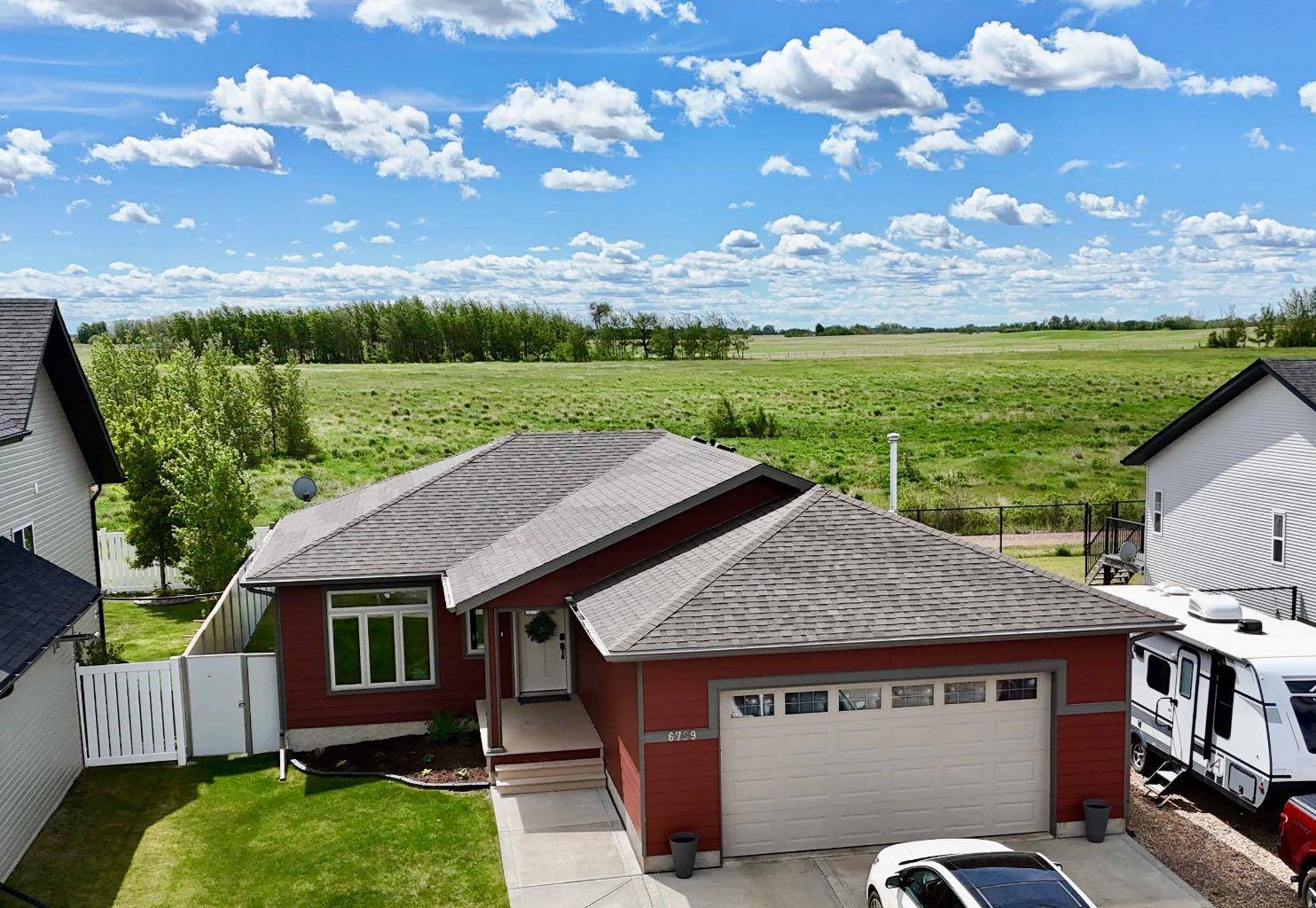 Stettler, AB T0C 2L1,6709 40 AVE