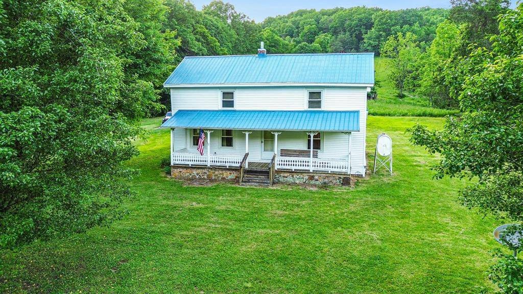 Saltville, VA 24370-3815,27301 POOR VALLEY RD