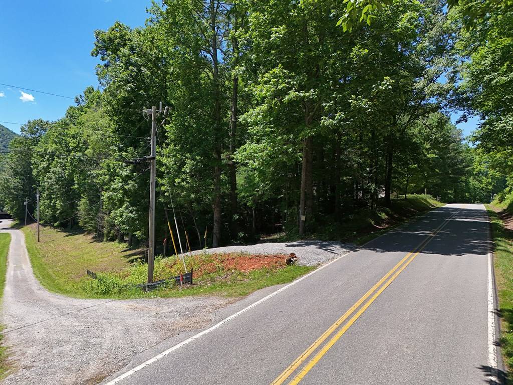 Hayesville, NC 28904,00 Old Hwy 64E