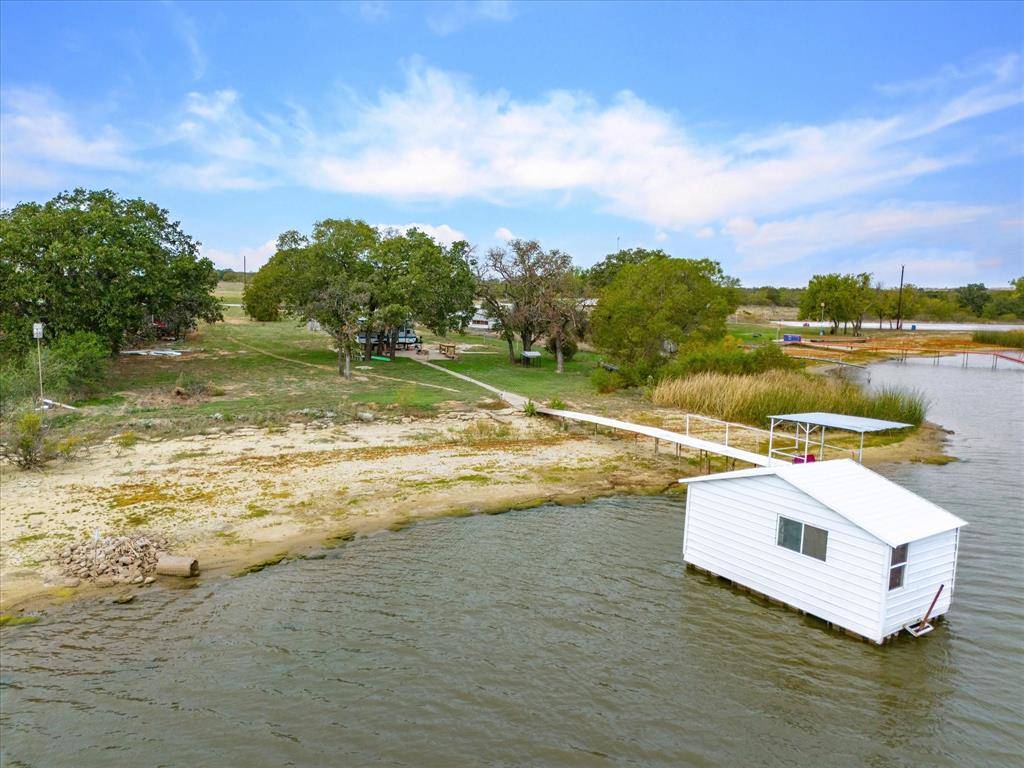 Bellevue, TX 76228,123 Bus Stop Road