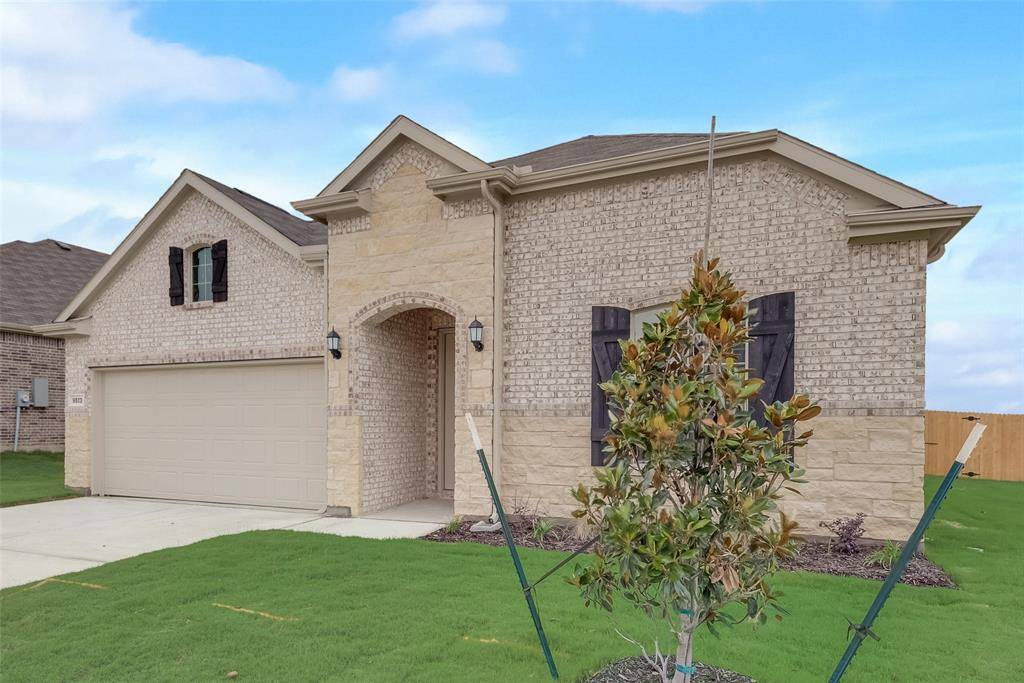 Fort Worth, TX 76179,9513 Long Pine Court