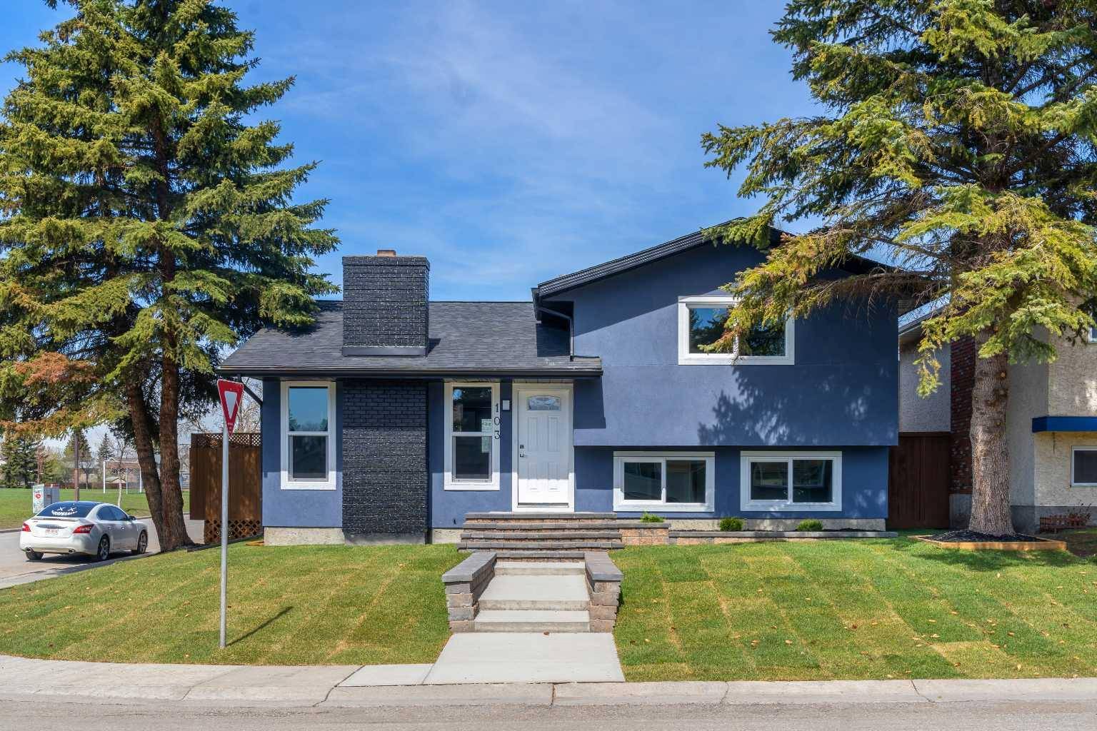 Calgary, AB T2A 6J3,103 Abergale PL NE