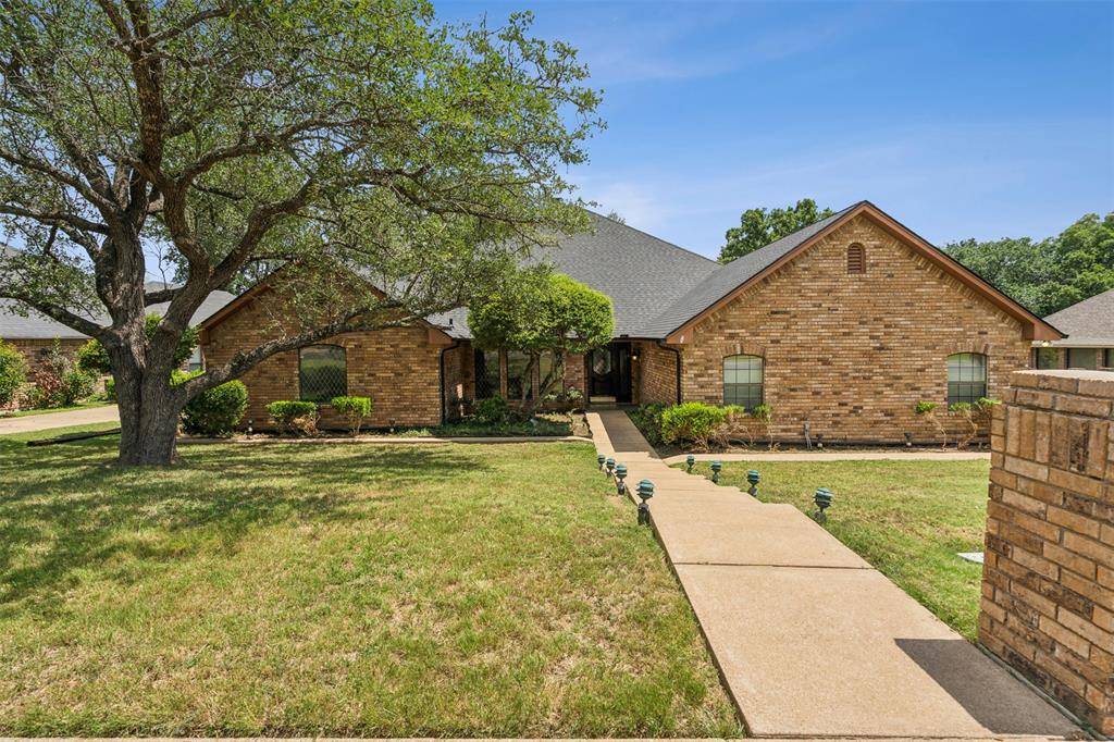 Fort Worth, TX 76008,11905 Blue Creek Drive