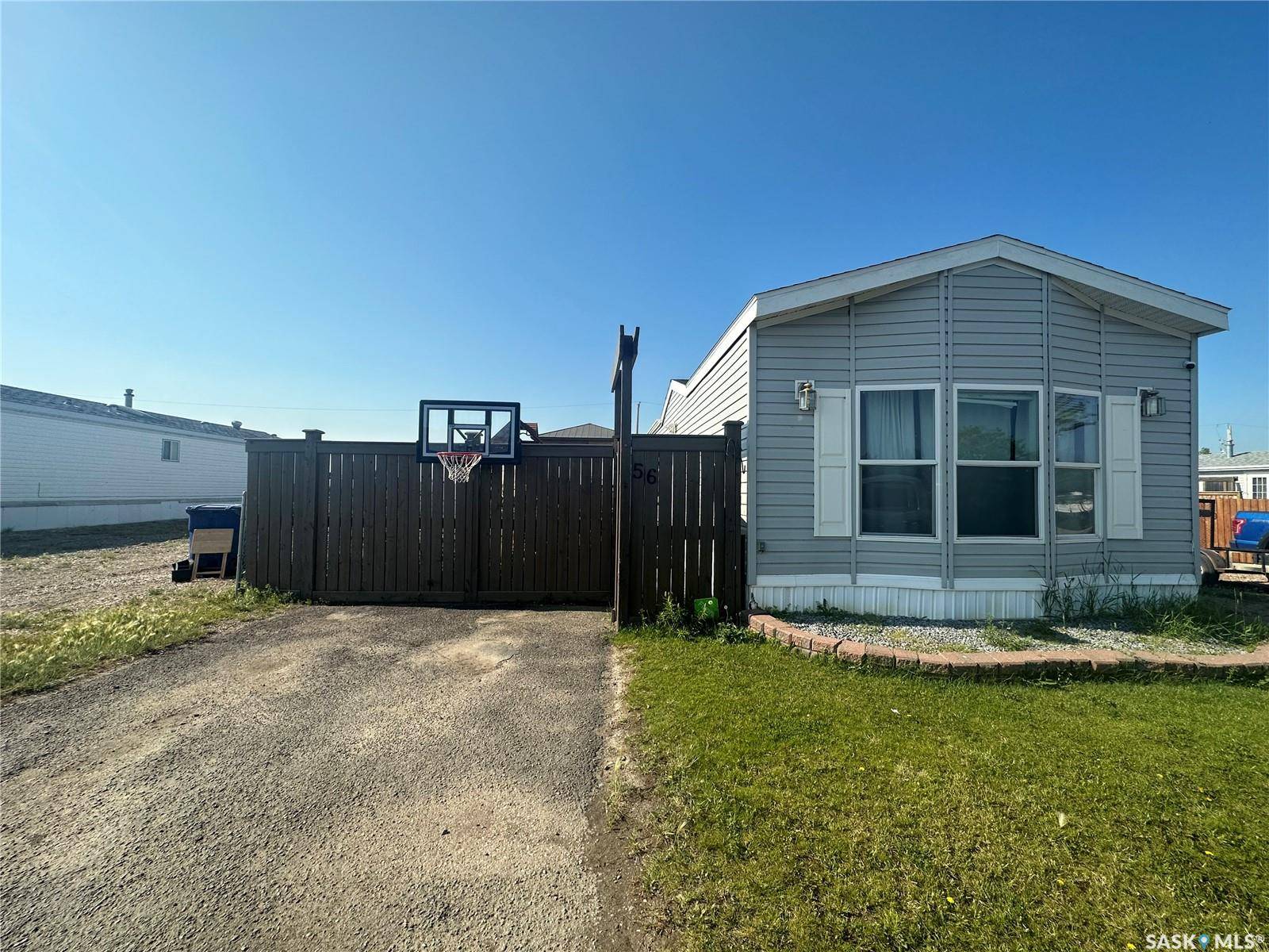 Kindersley, SK S0L 1S1,56 Kay CRESCENT