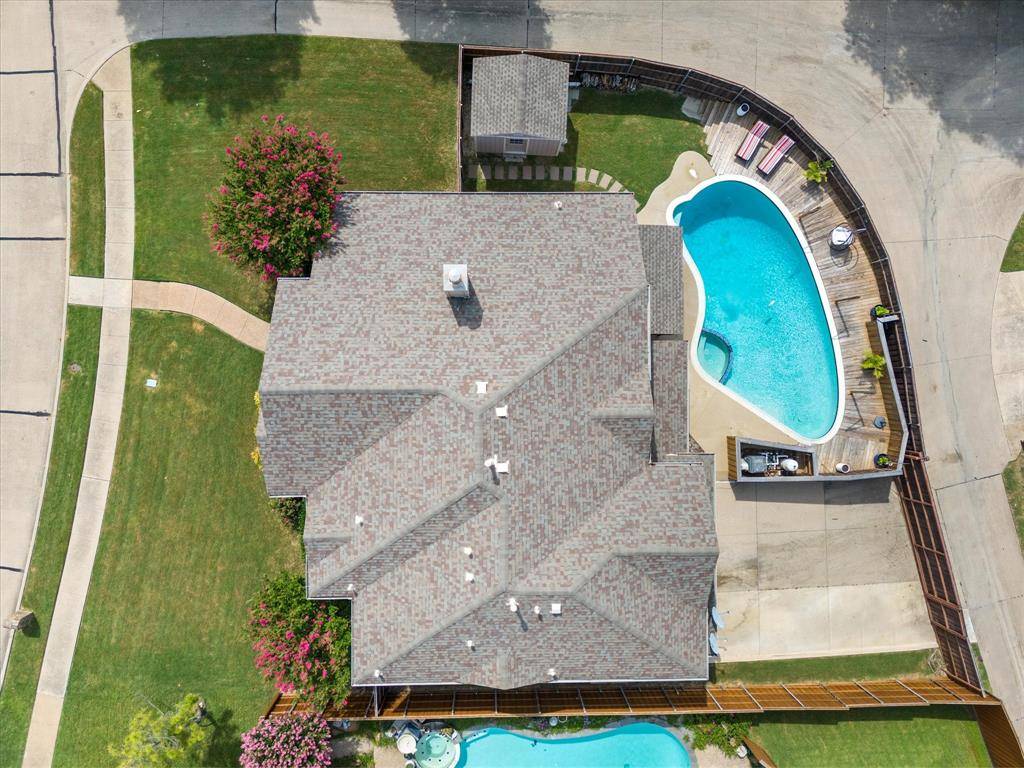 Rowlett, TX 75088,8902 Watersway Drive