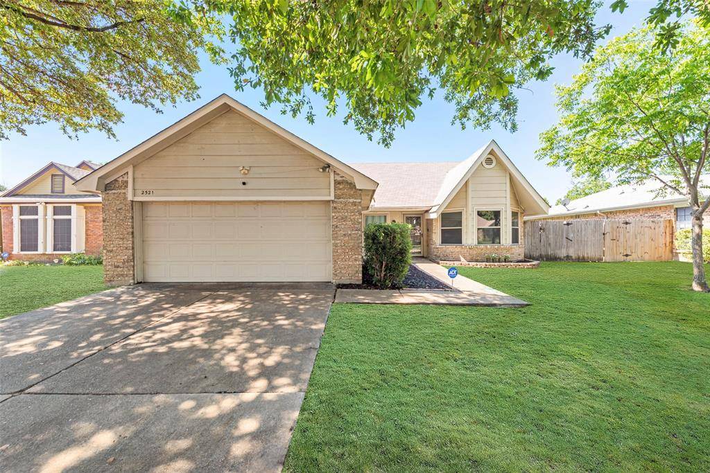 Grand Prairie, TX 75052,2521 Seven Hills Drive