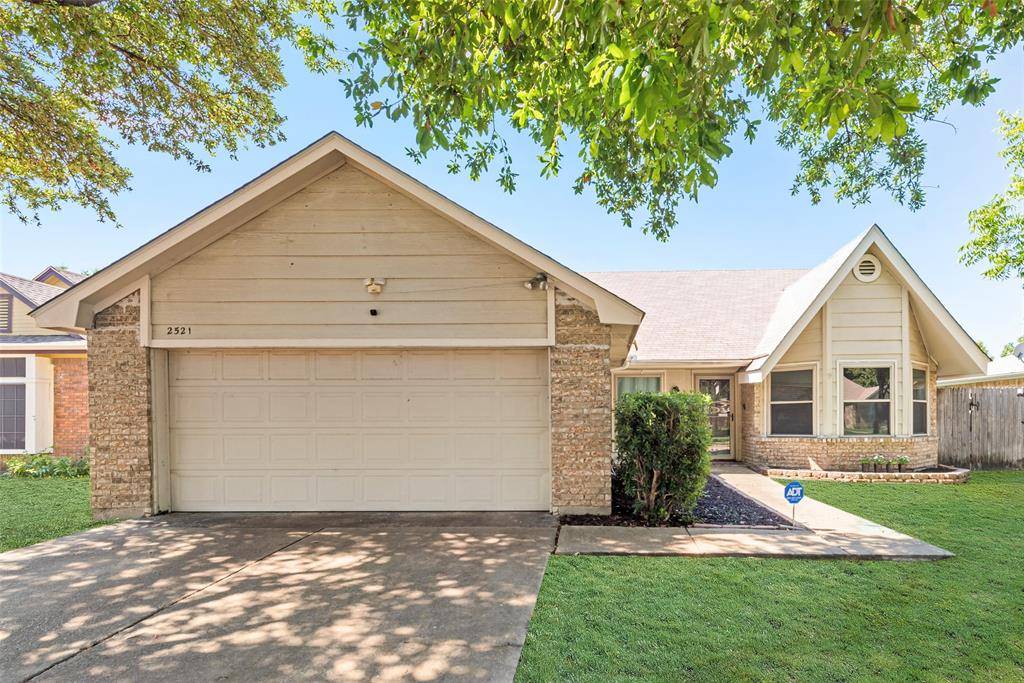 Grand Prairie, TX 75052,2521 Seven Hills Drive