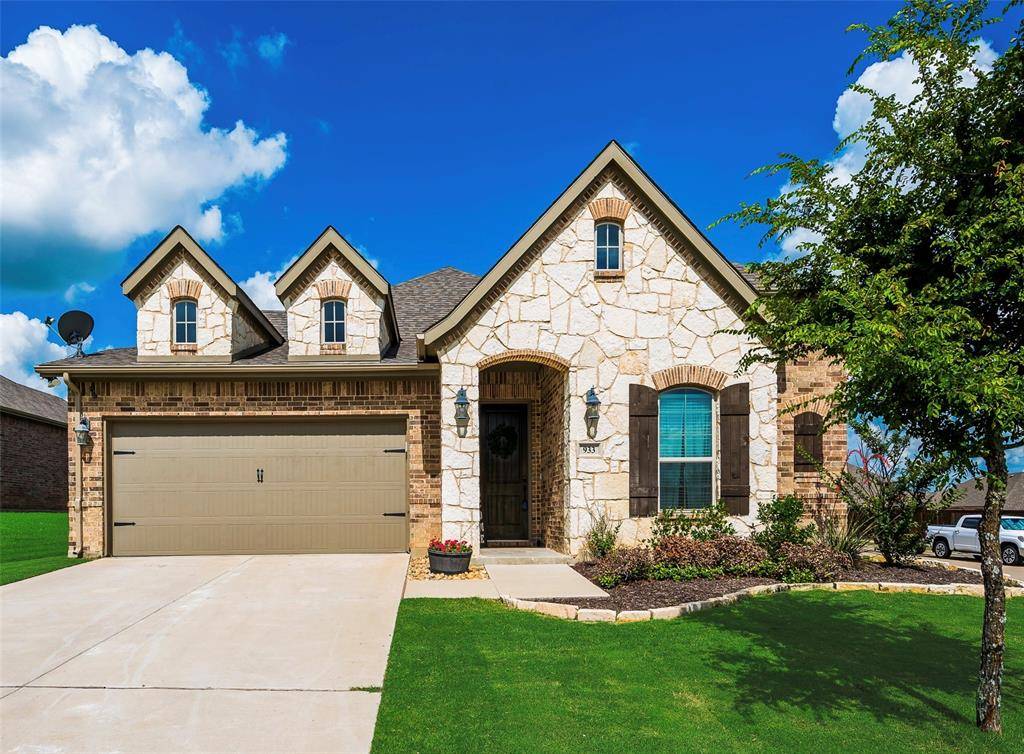 Midlothian, TX 76065,933 Westminster Drive