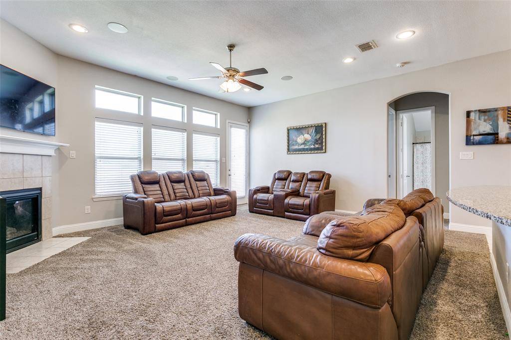 Euless, TX 76040,1006 Payton Lane