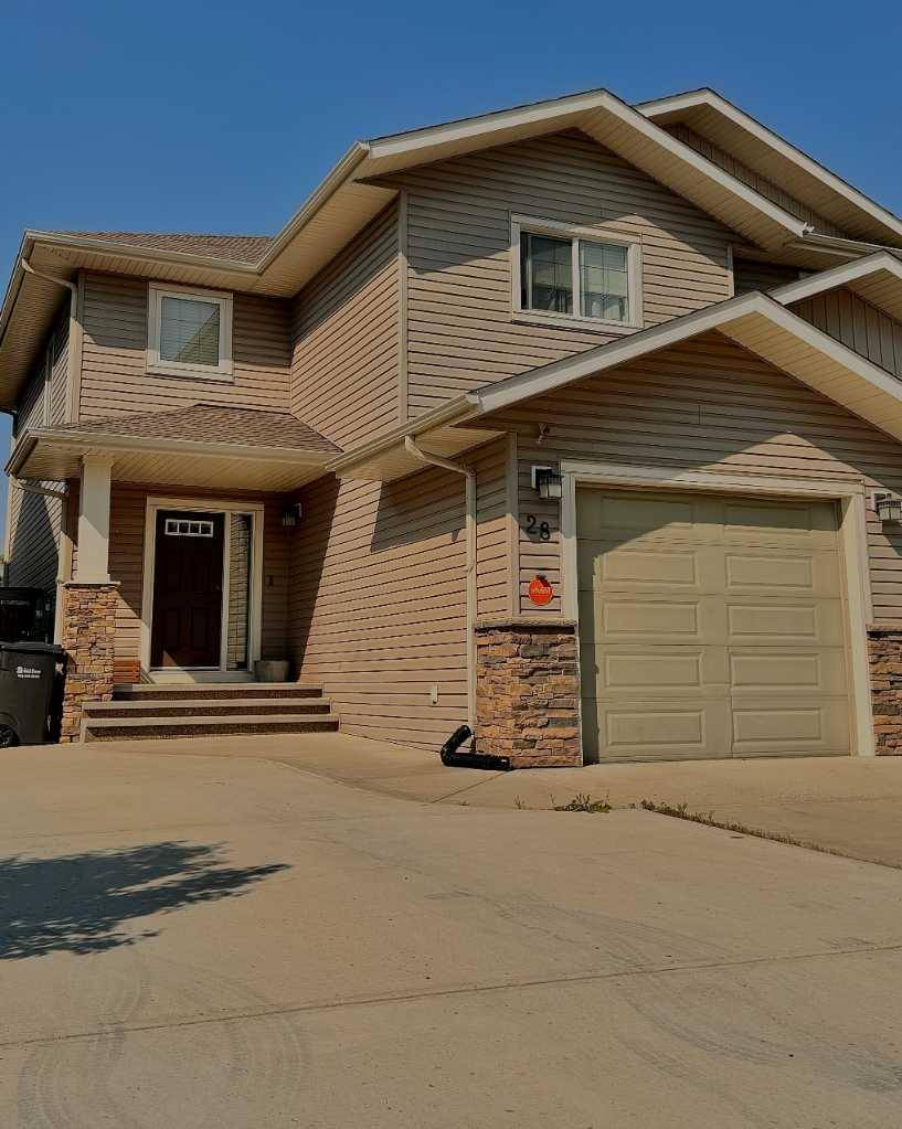 Red Deer, AB T4N 2J8,28 Windermere Close