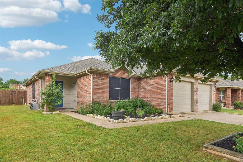 Mansfield, TX 76063,346 Billingslea Drive