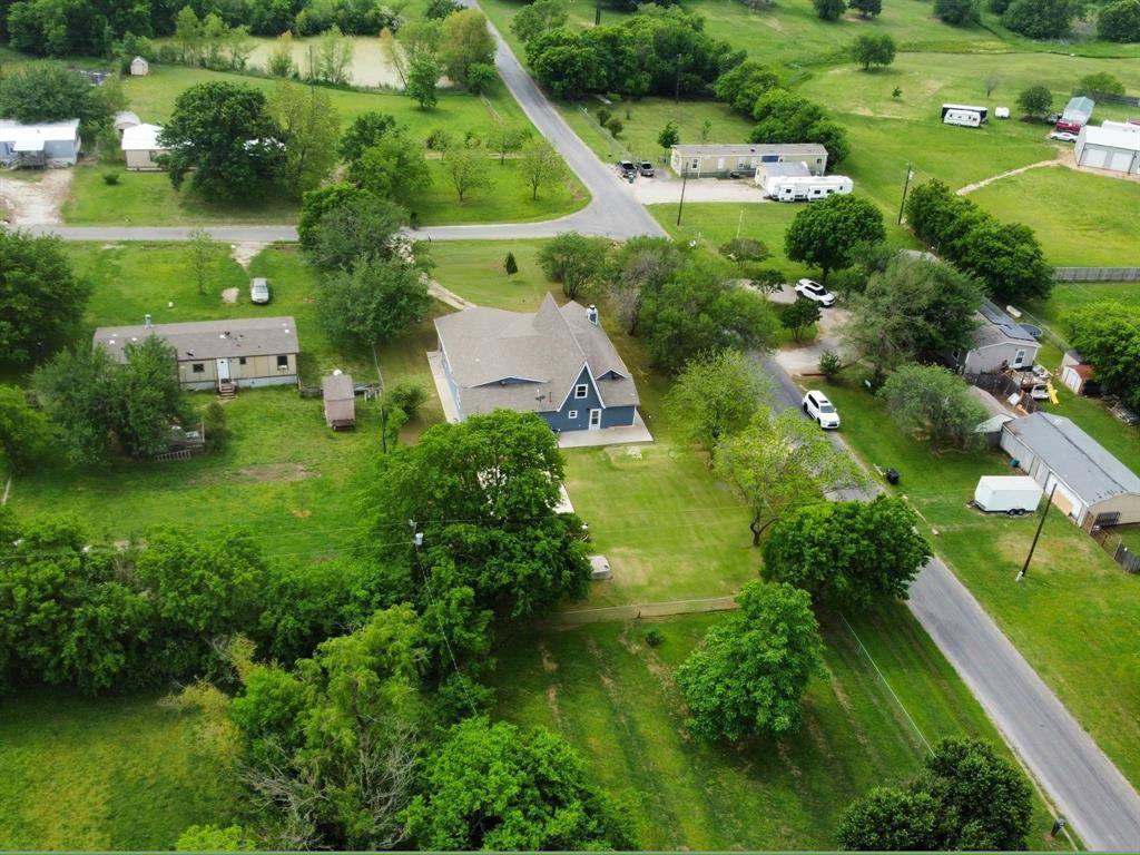 Southmayd, TX 75092,501 Deer Run