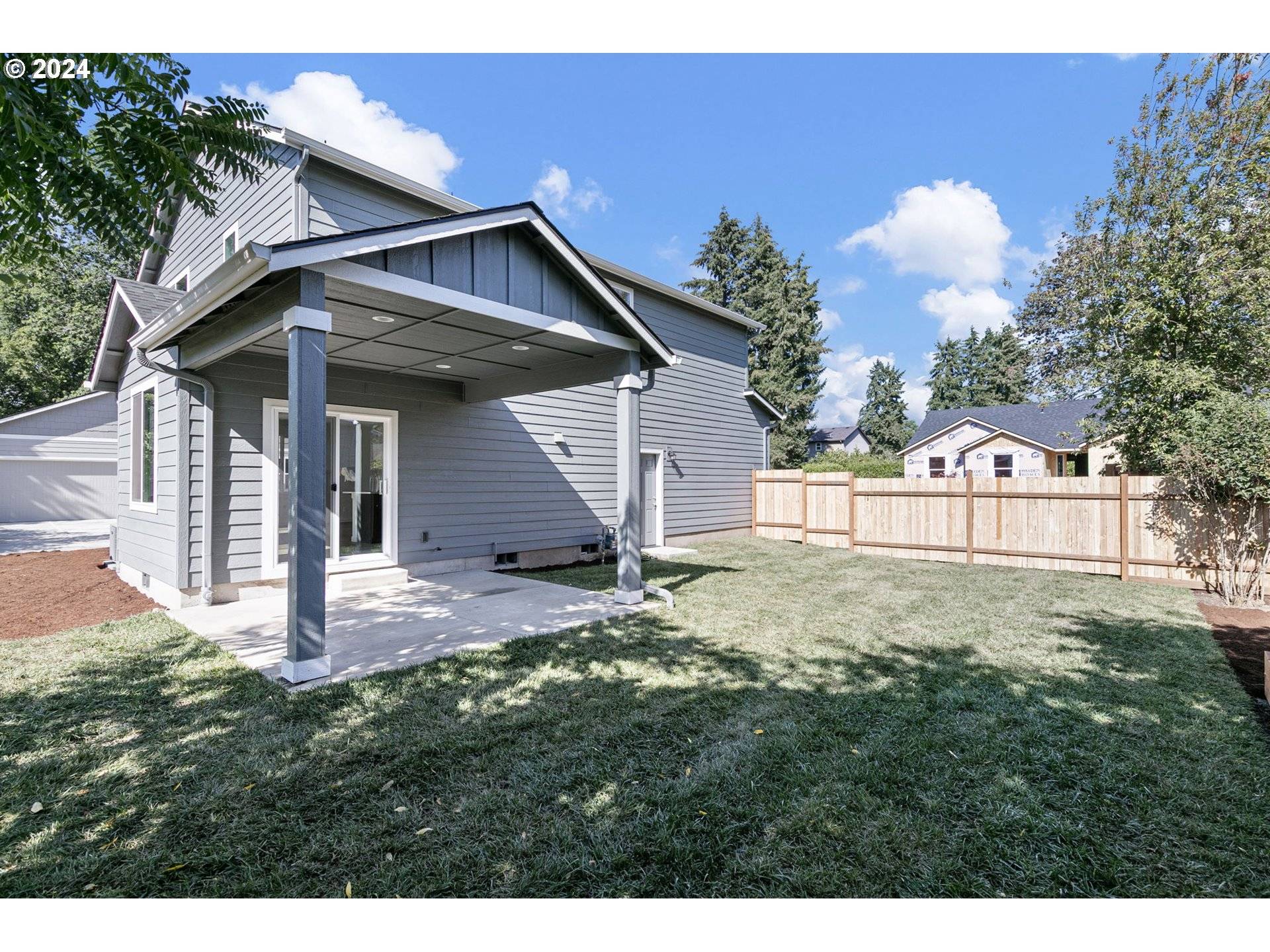 Eugene, OR 97404,4340 OAK VILLAGE PL