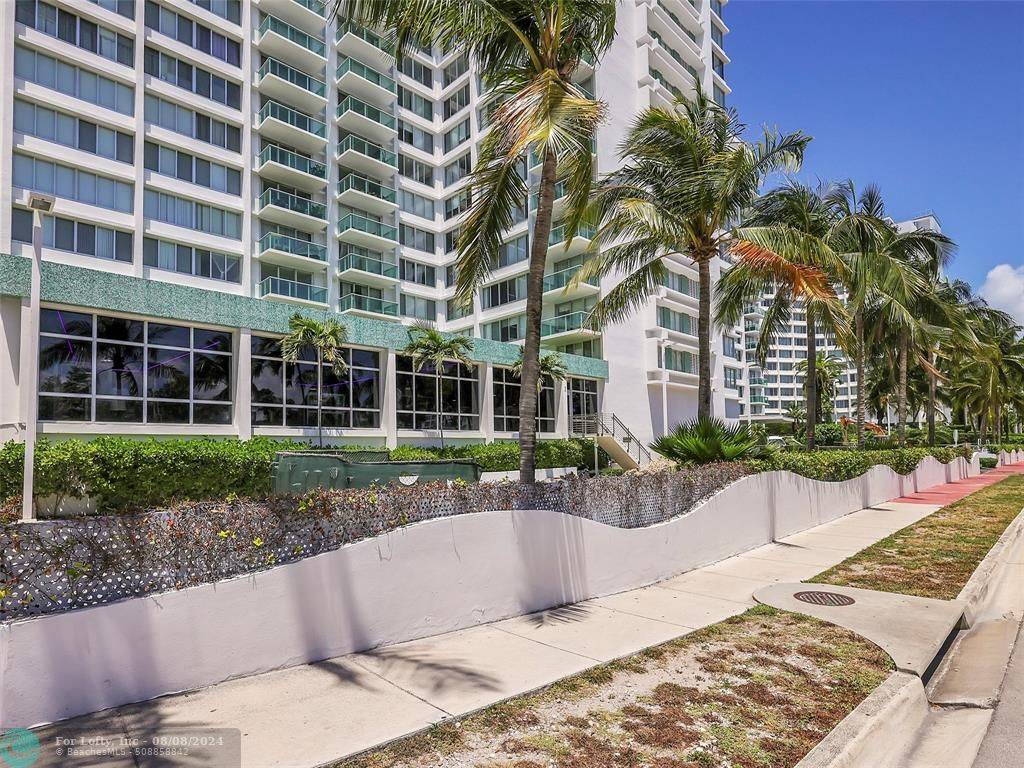 Miami Beach, FL 33139,1000 West Ave  #1025