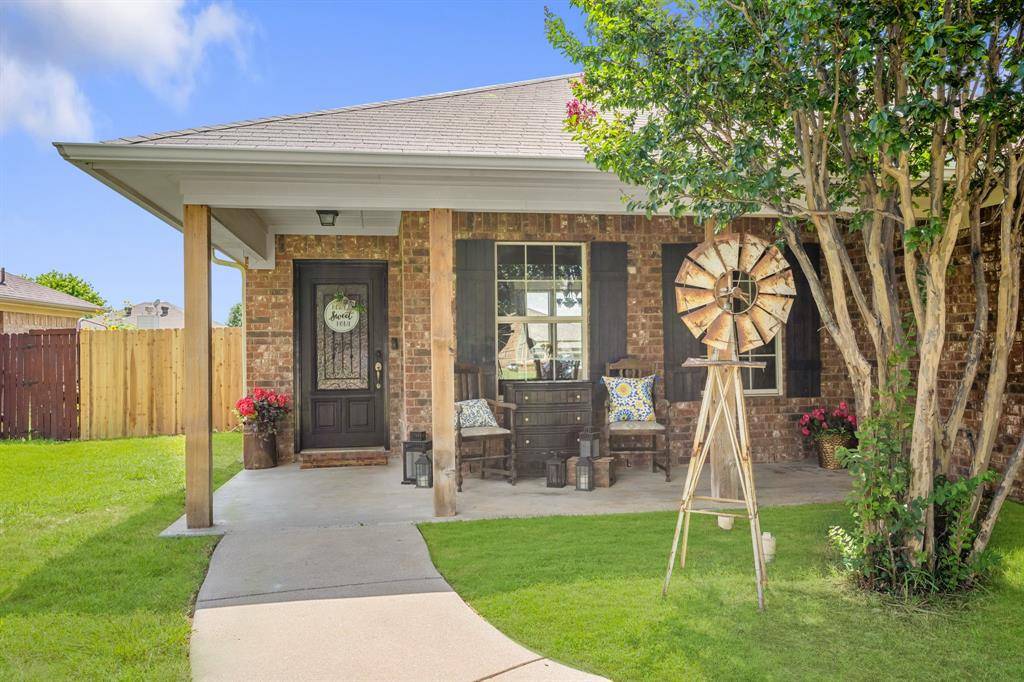 Alvarado, TX 76009,105 Pebble Creek Way