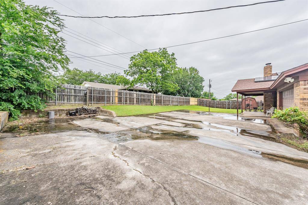 Edgecliff Village, TX 76134,6008 Meredith Lane