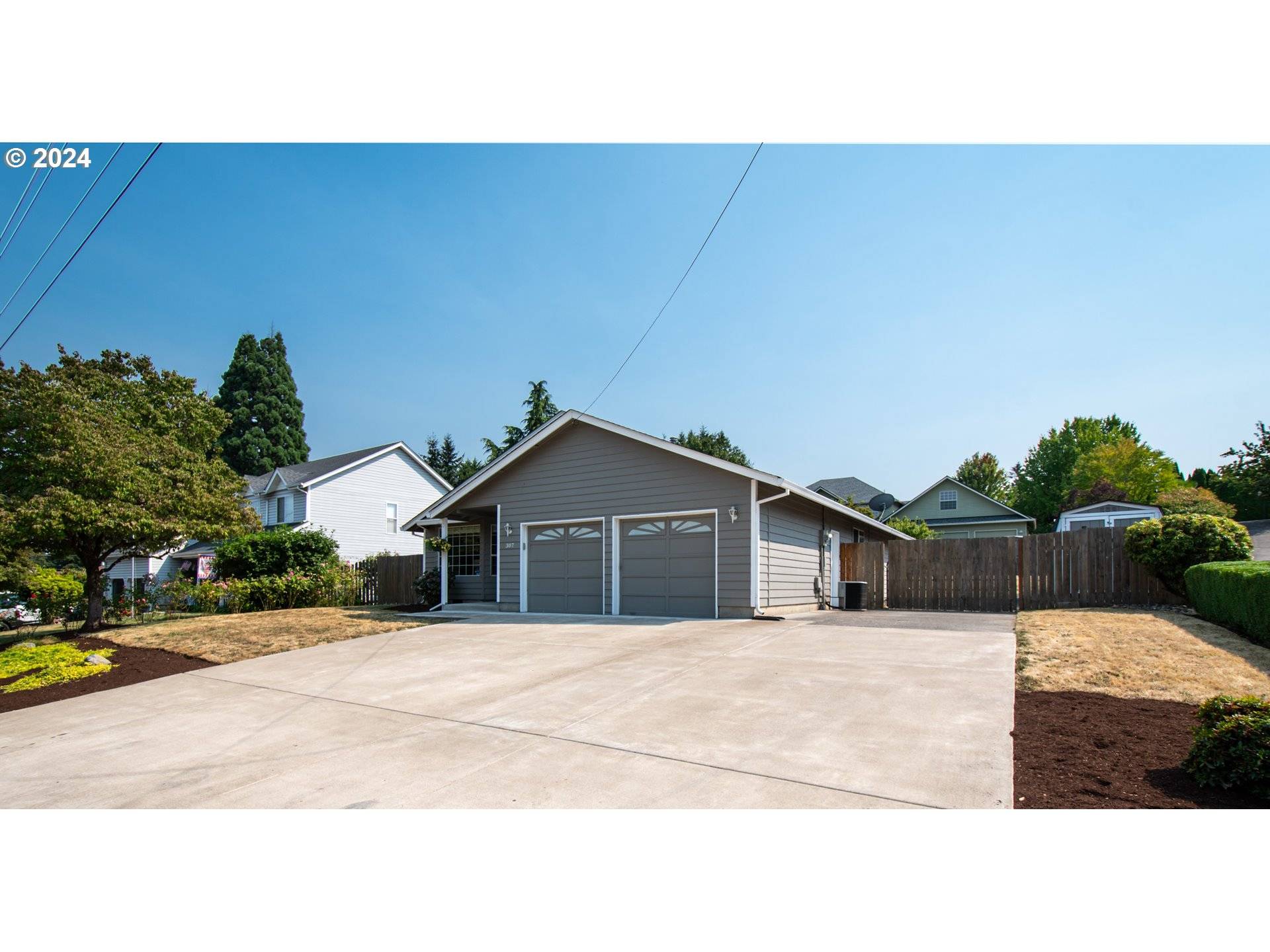 Vancouver, WA 98663,307 NW 49TH ST